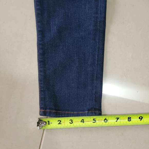 J Brand Denim Skinny Jeans - Womens Size 26 - Style 811C032 Pure - Picture 7 of 7